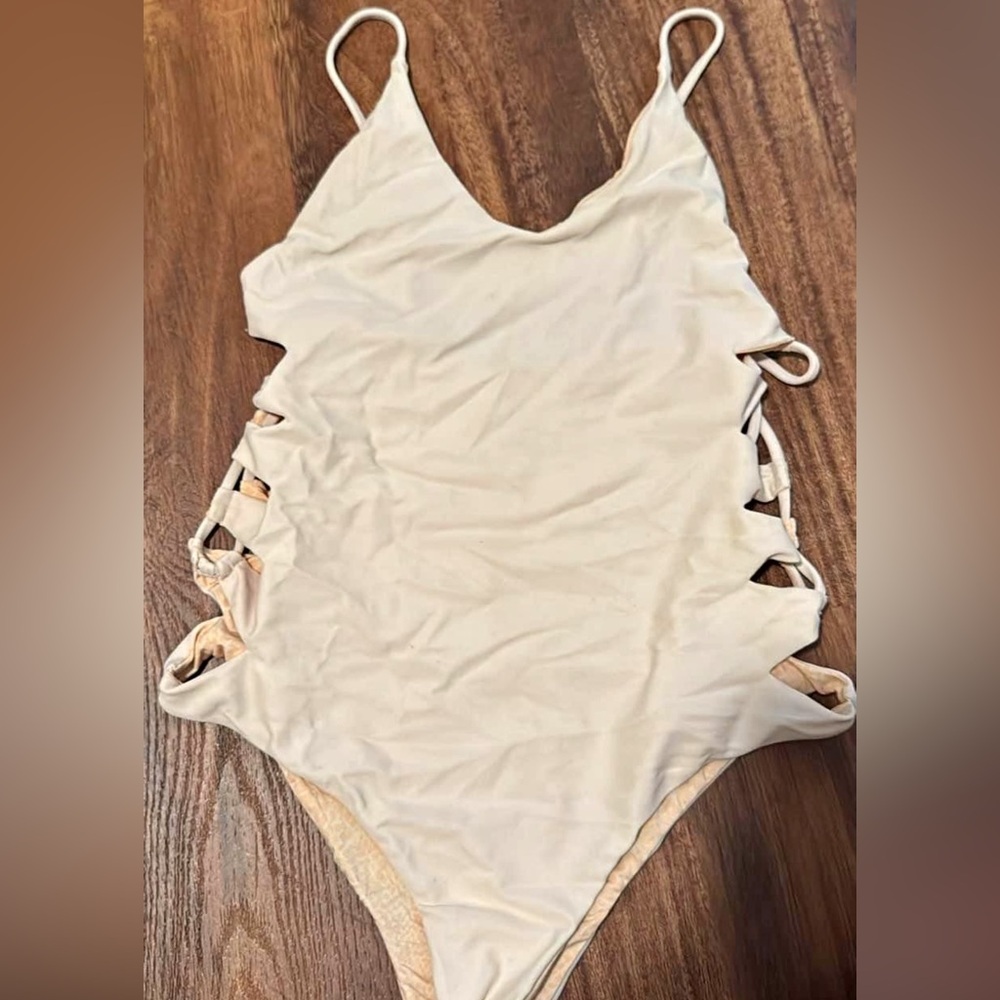 Acacia One Piece Bikini